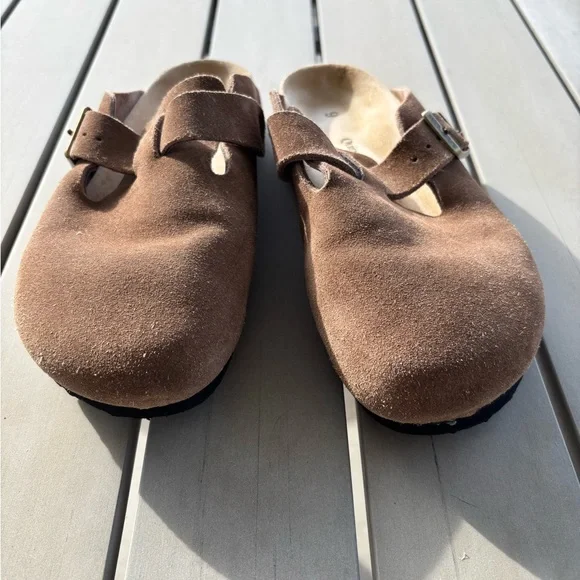 Quince Water Repellent Suede Clog Mule - Picture 3 of 4